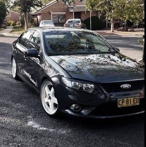 Meet your Posher, Robbie